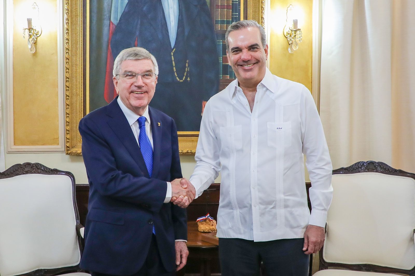 Presidente Comité Olímpico Internacional agradece al presidente Abinader respaldo al deporte