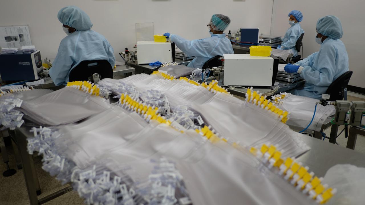 Más de 100 mil mujeres trabajan en zonas francas del país