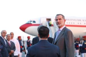 Rey de España y presidente de Chile serán recibidos por Abinader este viernes