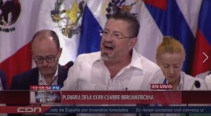 Presidente de Costa Rica pide 