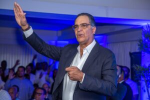 Coordinador Nacional del Sector Externo juramenta a 587 personas 