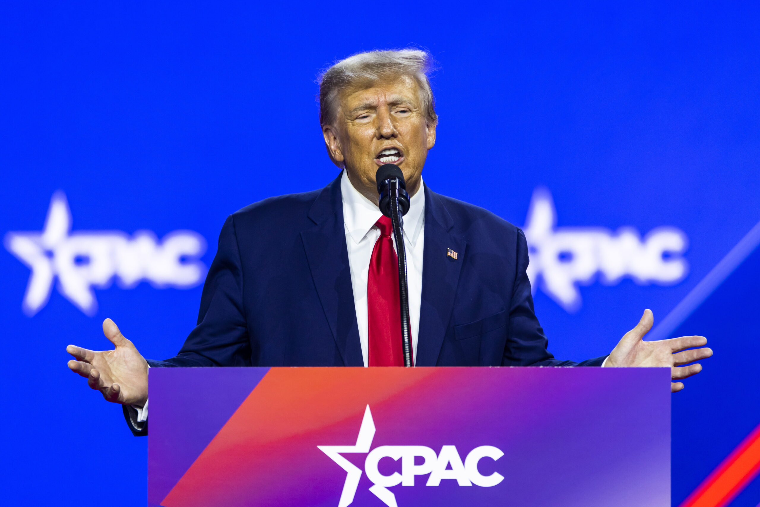 El gran jurado vota imputar a Donald Trump por el pago a una actriz porno