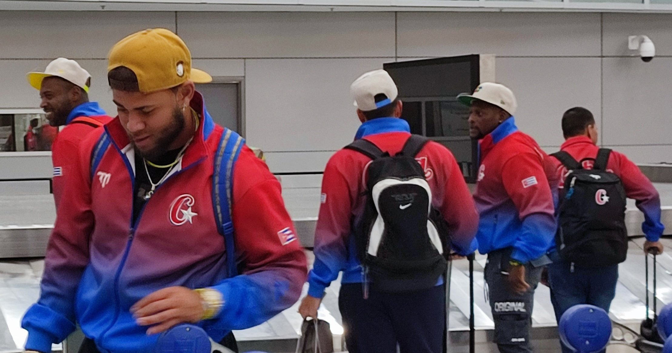 Equipo cubano del Clásico Mundial desata protestas de exiliados