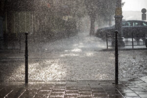 Sistema frontal provocará lluvias en el país en horas matutinas 