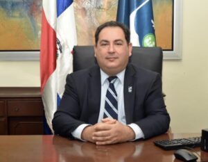 Mario Lama responde a quienes pide su cabeza por muertes de bebés en Maternidad de Los Mina 