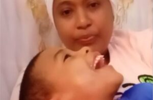 Empleada de INAIPI pide licencia permanente para cuidar hijo con parálisis cerebral y varice esofágica 