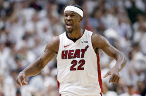 Ni Giannis puede parar a Jimmy Butler y los Heat se ponen 3-1