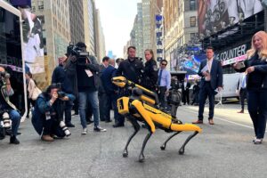 Nueva York presenta los nuevos robots que ayudarán a su policía a patrullar

