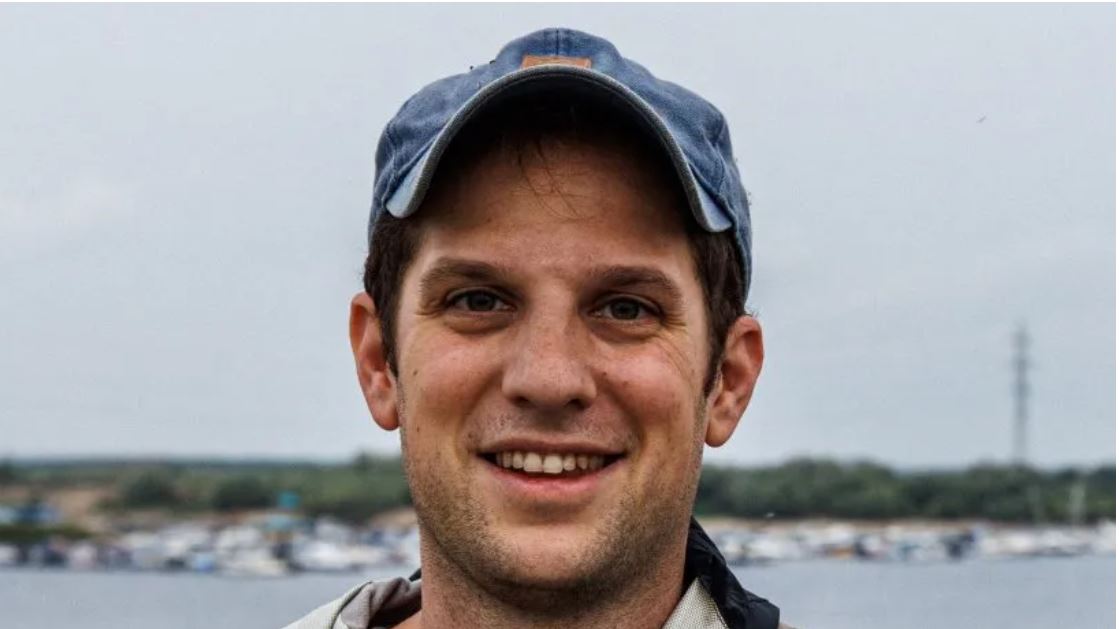 SIP exige liberación de periodista apresado en Rusia