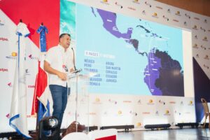Arajet lanza 42 conexiones en 9 países de su red de rutas
 
