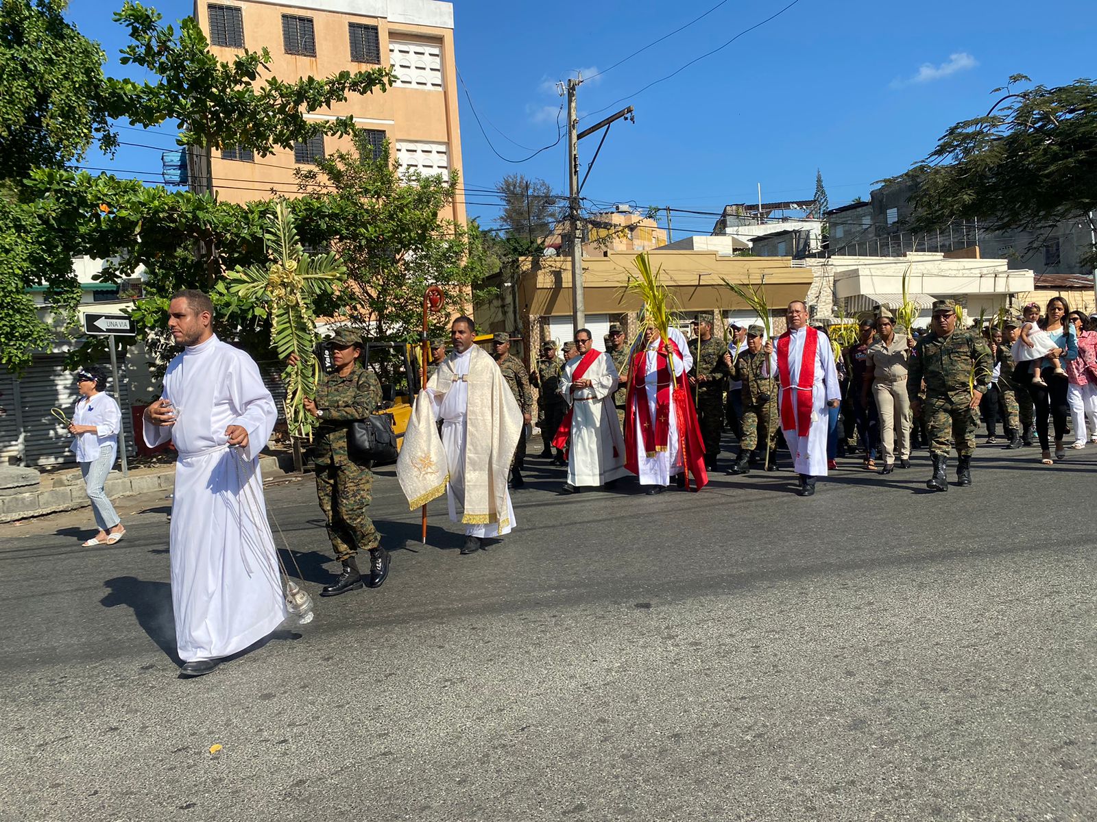 Feligreses celebran Domingo de Ramos