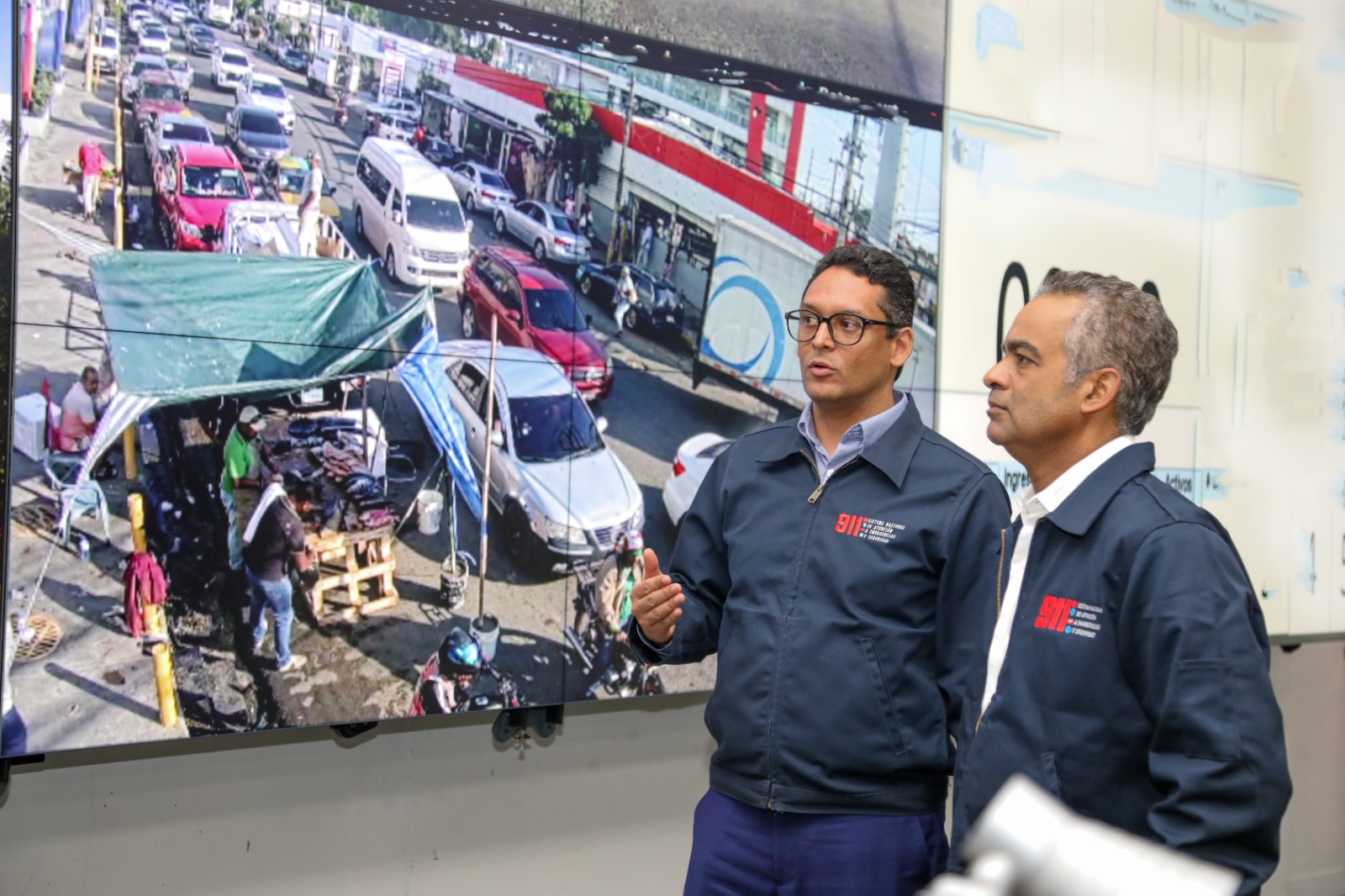 Ministro de la Presidencia supervisa operaciones del 9-1-1 en Semana Santa