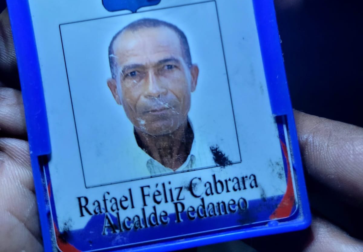 Alcalde que mató a dos mujeres y un bebé había estado preso