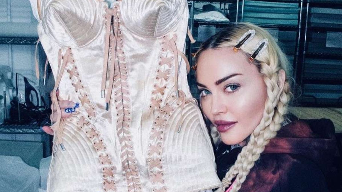 Madonna explotó Instagram con una foto en topless