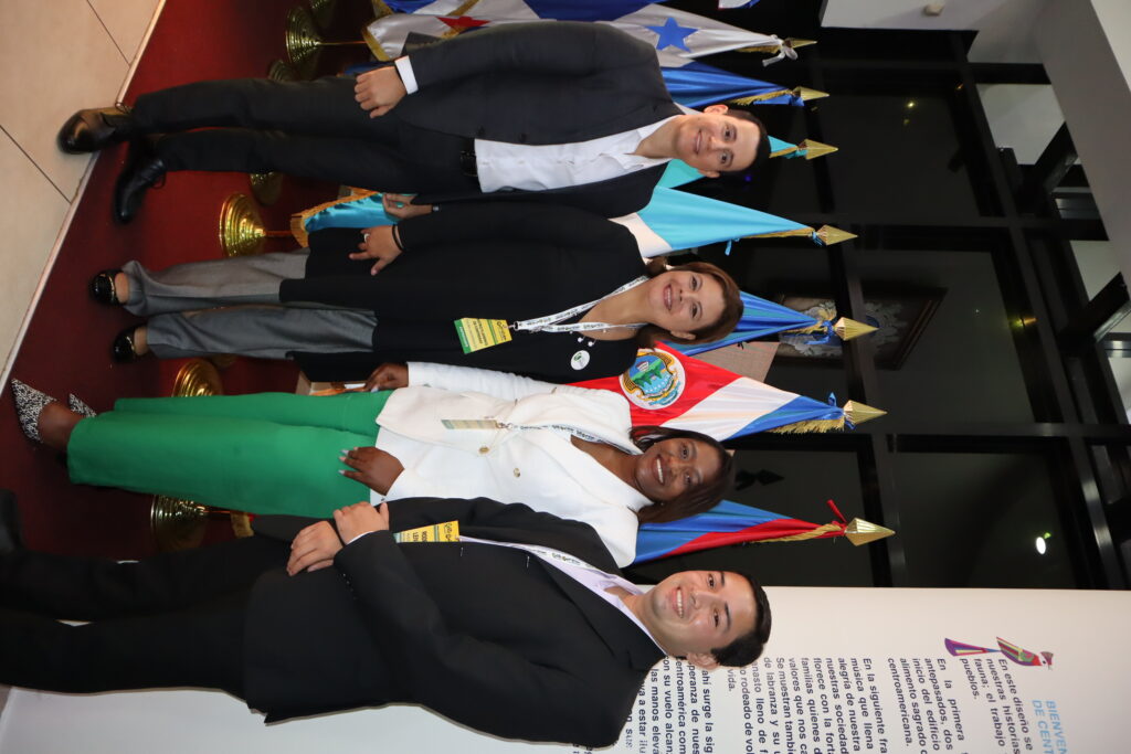 Alberto Mena, Beatriz Fla, Mary Pérez y Rodrigo Leiva