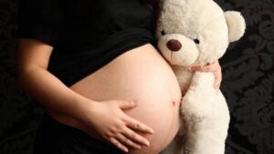 Dinamarca bajará a 15 Años la edad para abortar sin permiso de padres 