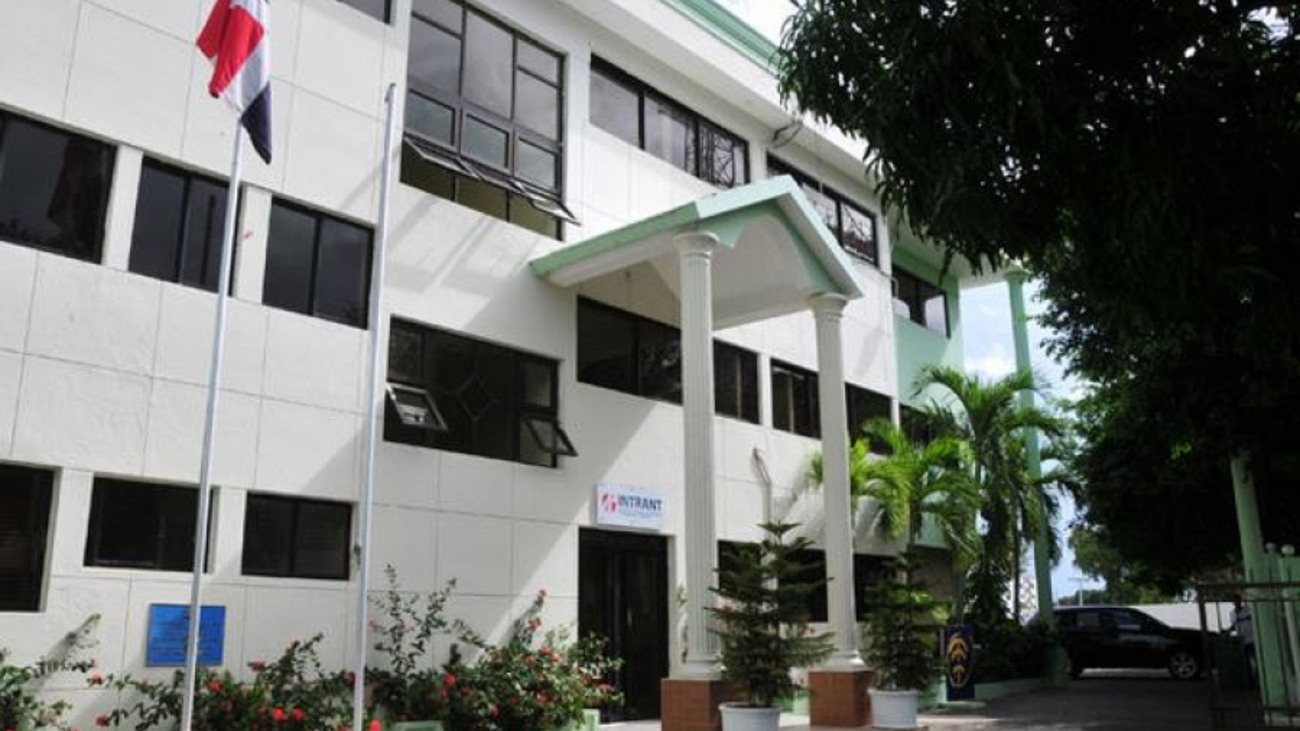 INTRANT anuncia apertura oficina licencias en Punta Cana