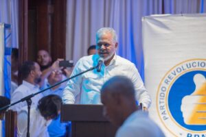 PRM Deja Juramentada Nueva Dirección Comité Municipal