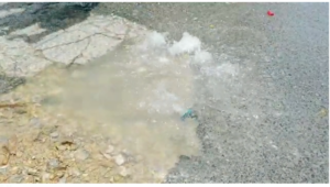 Colapsa sistema cloacal en Samaná y las heces fecales andan por las calles