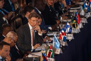 Canciller Roberto Álvarez llama a la Asociación de Estados del Caribe declarar el afloramiento del sargazo como una emergencia regional 