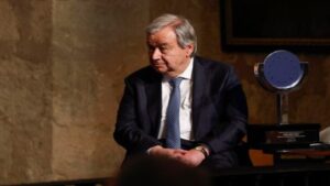 Jefe de la ONU aborda en Jamaica temas críticos del Caribe 