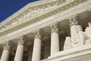 EEUU: Corte Suprema ratifica ley contra quienes fomenten migración ilegal 