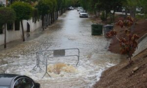  Al menos 500 personas evacuadas en Ecuador por inundaciones