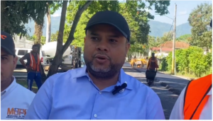 Comienza operativo de asfaltado en Jarabacoa para mejorar las vías de la ciudad