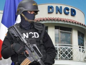 DNCD Apresan hombres en vinculados a microtráfico de drogas