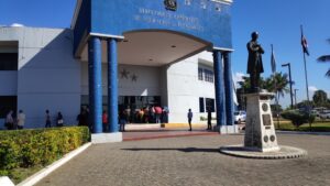 Cancelan empleado de migración que participó en operativo