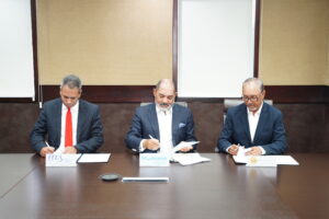 Humano Seguros firma convenio con ITLA Y PCSD para el Programa Becas de Excelencia Humano