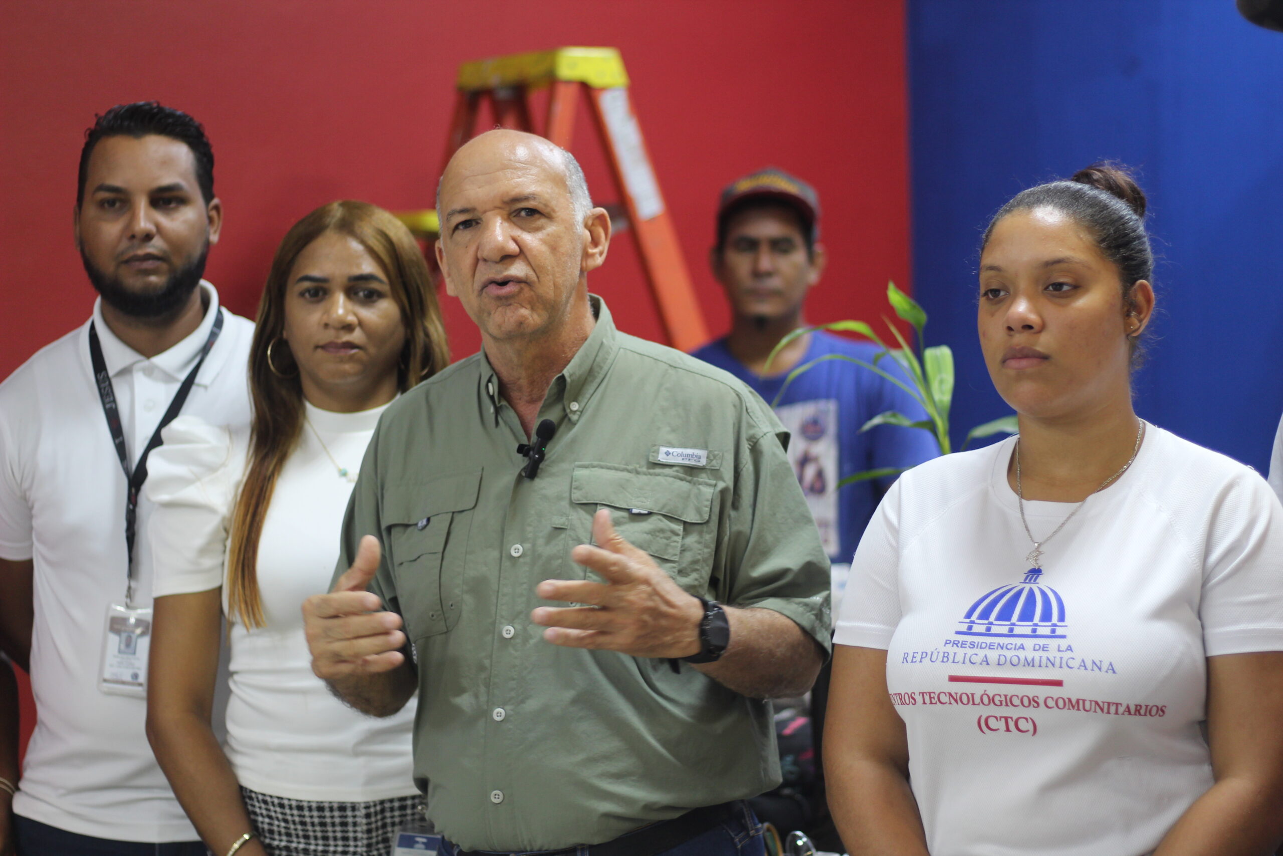 Centros Tecnológicos Comunitarios inician remozamientos compumetros