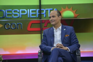 Ramfis Domínguez Trujillo volverá a la carrera presidencial; militancia supera los 400 mil