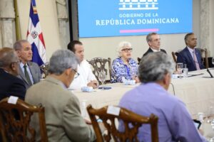 Gobierno garantiza control de fondos públicos en proceso electoral