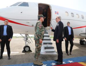 Presidente Abinader viaja hacia Bahamas a participar en reunión de CARICOM