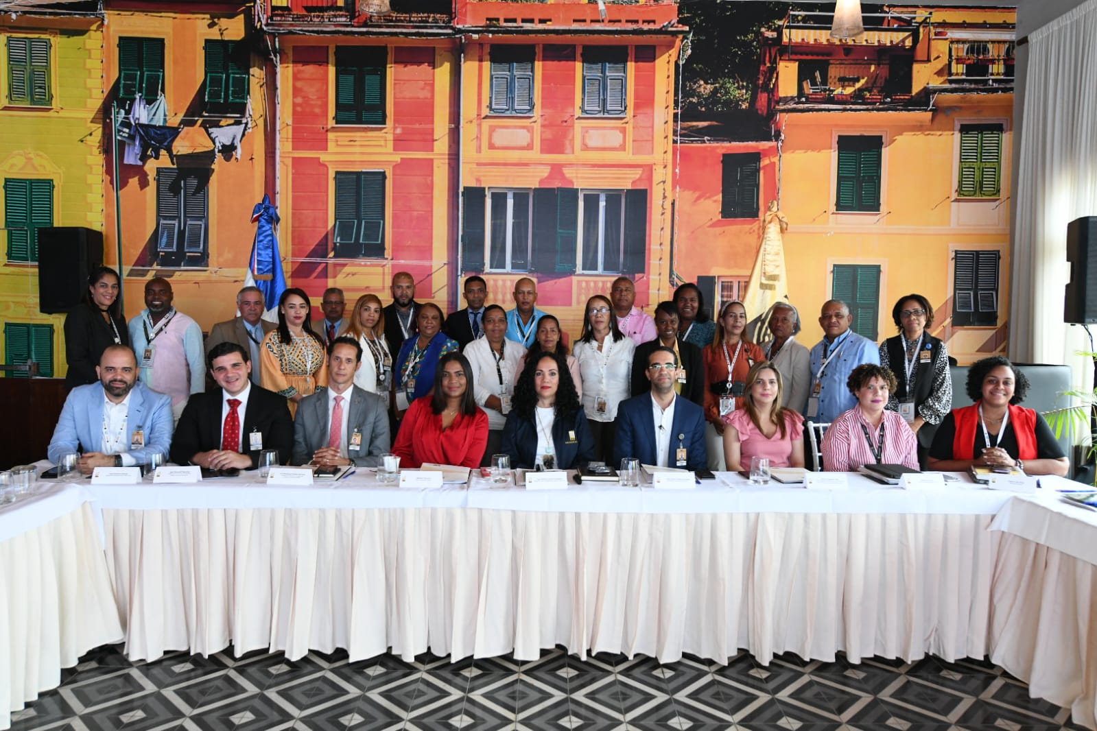 JCE realiza encuentro secretarios Juntas Electorales zona este