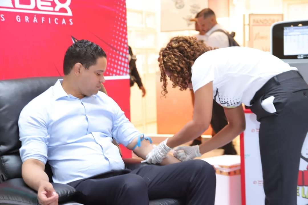 Amador Figaris llama a toda la comunidad educativa a donar