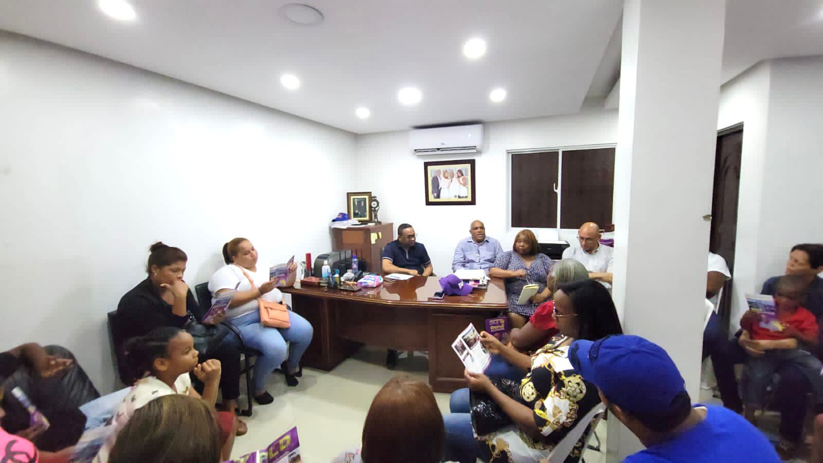 René Polanco sigue recibiendo apoyo de peledeistas; invita a marcha este domingo