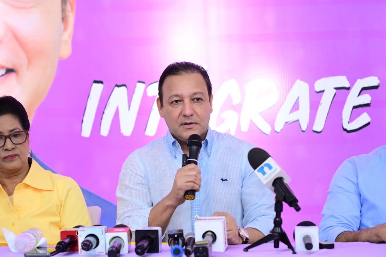 Abel: “Bajen la comida; con gobierno PRM todo caro y nada funciona”|