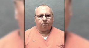 Casi 40 años después de sus crímenes ejecutan “asesino de la babysitter” en Florida