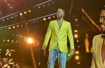 Romeo Santos revienta de dominicanidad el Citi Field en la ciudad de Nueva York