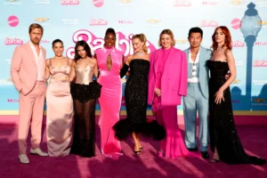 Estrellas brillan en la premiere de 'Barbie': un éxito rotundo en Estados Unidos 