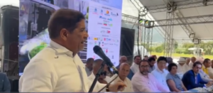 Ministro Limber Cruz destaca apoyo del Gobierno al sector agrícola en Constanza 