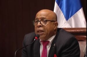 Cámara de Diputados convierte en ley proyecto para regular lengua de señas en RD