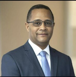 Universidad ISA anuncia nuevo rector