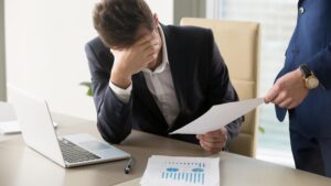¿Cómo evitar que te despidan sin derecho a cobrar tus prestaciones laborales?