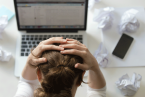 Qué es y qué implica tener tecnofobia