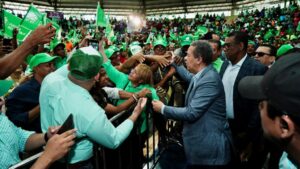 Este domingo inició la precampaña electoral