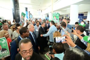Leonel Fernández llega a New York para participar en múltiples actividades
