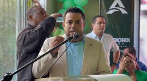Ambiorix Mena promete adecentar a Cotuí de llegar a la Alcaldía; lanza pre-candidatura con multitudinario acto 